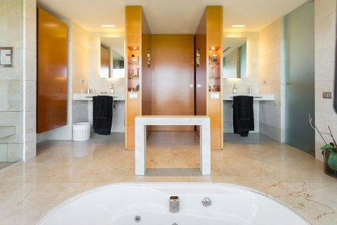 5 chambres villa à vendre à Barcelona, Catalonia, Spain № 1224 - photo 21