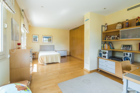 Купить виллу в Барселона, Испания с 6 спален, 686м², № 1223 - фото 29