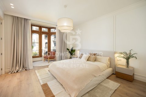 3 bedrooms apartment for sale in Barcelona, Catalonia, Spain № 5640 - photo 14