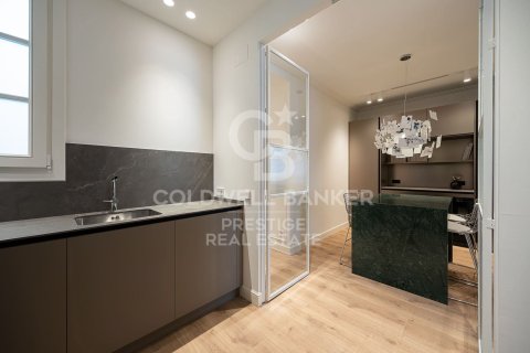 3 bedrooms apartment for sale in Barcelona, Catalonia, Spain № 5640 - photo 11