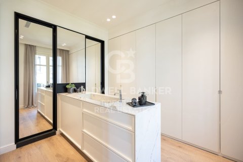 3 bedrooms apartment for sale in Barcelona, Catalonia, Spain № 5640 - photo 19