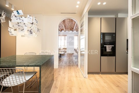3 bedrooms apartment for sale in Barcelona, Catalonia, Spain № 5640 - photo 7