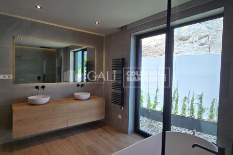 4 bedrooms house for sale in Principado De Andorra (Ninguna Poblacion Tiene C.P.), Lleida, Catalonia, Spain № 5641 - photo 13