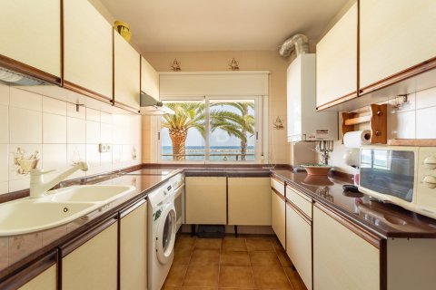 3 bedrooms apartment for sale in Cambrils, Tarragona, Catalonia, Spain № 5642 - photo 8