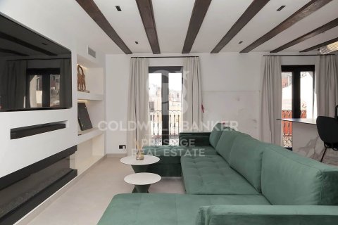 Купить квартиру в Барселона, Испания с 2 спальни, 103м², № 5639 - фото 2