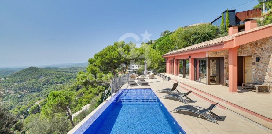 6 bedrooms villa for sale in Begur, Girona, Catalonia, Spain № 5638