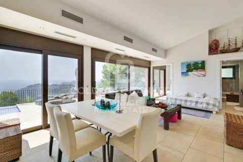 6 bedrooms villa for sale in Begur, Girona, Catalonia, Spain № 5638 - photo 11