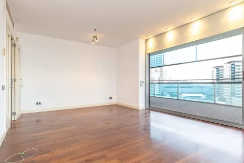 Apartamento de 3 dormitorios en venta en Barcelona, Cataluña, Spain № 1723 - foto 12