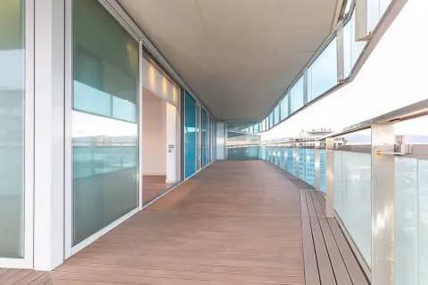 Apartamento de 3 dormitorios en venta en Barcelona, Cataluña, Spain № 1723 - foto 6