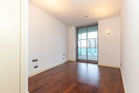 Apartamento de 3 dormitorios en venta en Barcelona, Cataluña, Spain № 1723 - foto 25