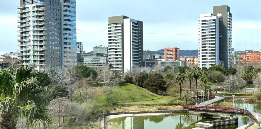 3 chambres apartment à vendre à Barcelona, Catalonia, Spain № 1724