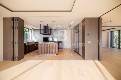 6 bedrooms villa for sale in Barcelona, Catalonia, Spain № 6032 - photo 11