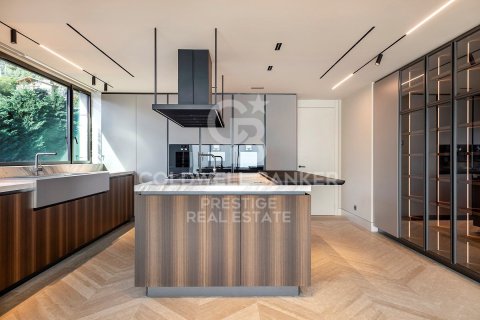 6 bedrooms villa for sale in Barcelona, Catalonia, Spain № 6032 - photo 12