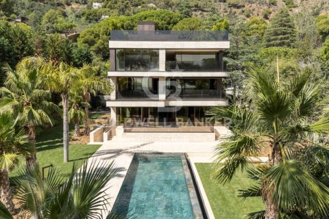6 bedrooms villa for sale in Barcelona, Catalonia, Spain № 6032