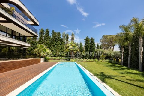 6 bedrooms house for sale in Barcelona, Catalonia, Spain № 6033 - photo 3