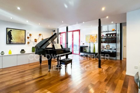 6 bedrooms house for sale in Barcelona, Catalonia, Spain № 6031 - photo 10