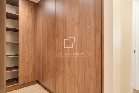 4 bedrooms apartment for sale in Barcelona, Catalonia, Spain № 4240 - photo 23