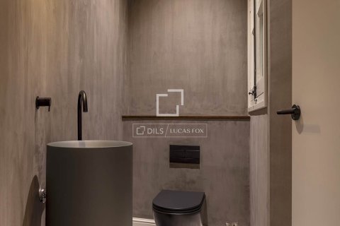 3 bedrooms apartment for sale in Barcelona, Catalonia, Spain № 4242 - photo 6