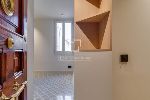 Купить квартиру в Барселона, Испания с 3 спальни, 113м², № 4242 - фото 13
