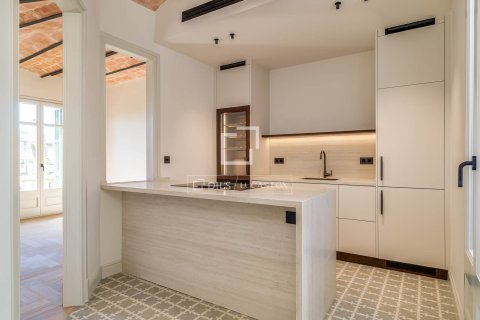 Купить квартиру в Барселона, Испания с 3 спальни, 113м², № 4242 - фото 23