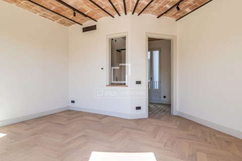 Купить квартиру в Барселона, Испания с 3 спальни, 113м², № 4242 - фото 24