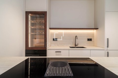 Купить квартиру в Барселона, Испания с 3 спальни, 113м², № 4242 - фото 21