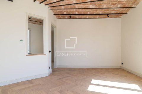 Купить квартиру в Барселона, Испания с 3 спальни, 113м², № 4242 - фото 30