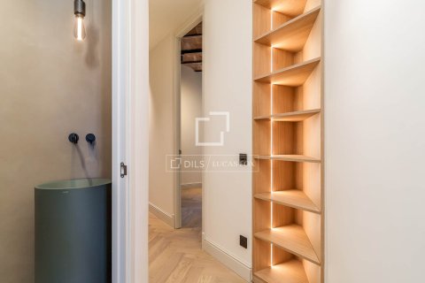 Купить квартиру в Барселона, Испания с 3 спальни, 113м², № 4242 - фото 10