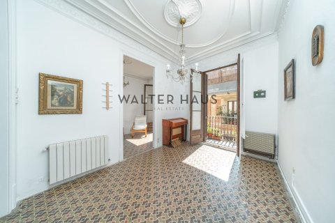 Квартира с 4 спальнями в Старый городе, Барселона, Каталония, Испания № 2220