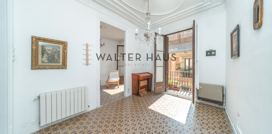 Квартира с 4 спальнями в Старый городе, Барселона, Каталония, Испания № 2219