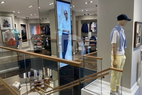 Магазин студия в Барселоне, Каталония, Испания № 4562