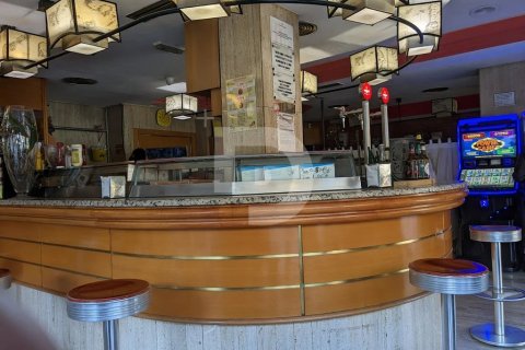 Купить коммерческую недвижимость в Л'Эшампле, Испания 290м², № 4558 - фото 4