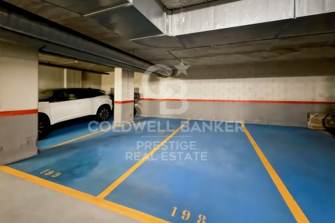 Купить квартиру в Барселона, Испания с 4 спальни, 171м², № 7792 - фото 2