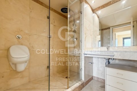 Купить квартиру в Барселона, Испания с 4 спальни, 171м², № 7792 - фото 8