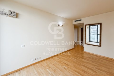 Купить квартиру в Барселона, Испания с 4 спальни, 171м², № 7792 - фото 19