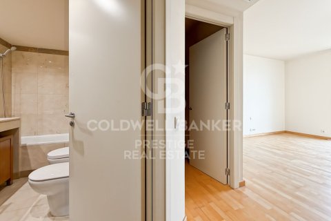Купить квартиру в Барселона, Испания с 4 спальни, 171м², № 7792 - фото 15