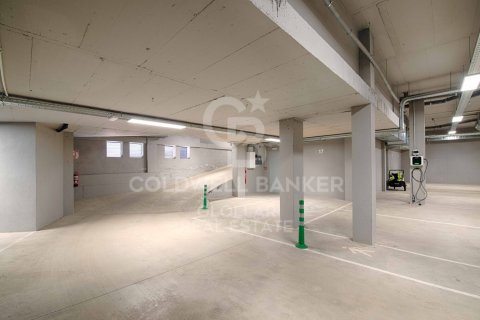 Купить квартиру в Герона, Испания с 3 спальни, 131м², № 7793 - фото 2