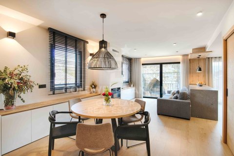 Купить квартиру в Герона, Испания с 3 спальни, 131м², № 7793 - фото 27