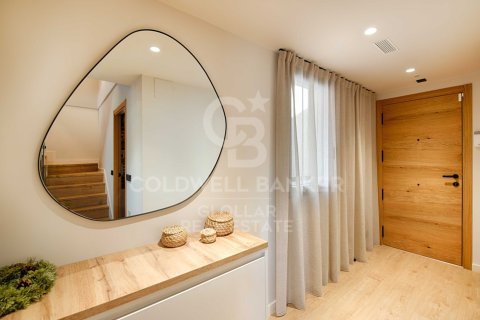Купить квартиру в Герона, Испания с 3 спальни, 131м², № 7793 - фото 30