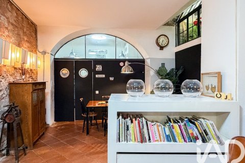 120 sq.m. commercial property for sale in Barcelona, Catalonia, Spain № 4703 - photo 13
