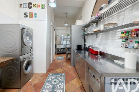 120 sq.m. commercial property for sale in Barcelona, Catalonia, Spain № 4703 - photo 10