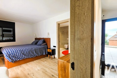 Купить дом в Сан-Фост-де-Кампсентеллес, Испания с 5 спален, 276м², № 4701 - фото 30