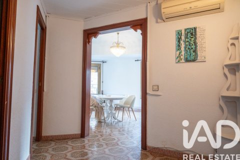 4 bedrooms apartment for sale in Barcelona, Catalonia, Spain № 4707 - photo 15