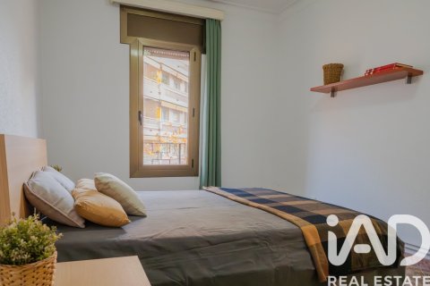 4 bedrooms apartment for sale in Barcelona, Catalonia, Spain № 4707 - photo 24