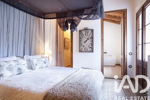 Купить дом в Кастельяр-дель-Вальес, Испания с 11 спален, 1790м², № 4706 - фото 15