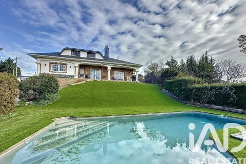 5 bedrooms house for sale in La Torre de Claramunt, Barcelona, Catalonia, Spain № 4702 - photo 3