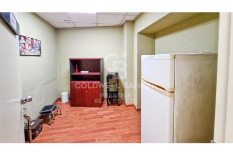 Купить коммерческую недвижимость в Сант-Андреу, Барселона, Испания 264м², № 2507 - фото 3