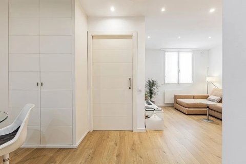 2 chambres apartment à vendre à Barcelona, Catalonia, Spain № 1780 - photo 19