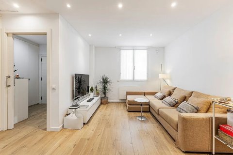 2 chambres apartment à vendre à Barcelona, Catalonia, Spain № 1780 - photo 9