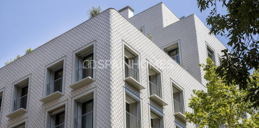 Квартира с 3 спальнями в Барселоне, Каталония, Испания № 1775